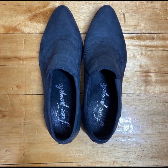 SOLD ✅ Free People Brady Leather Slip On Loafer - Picture 10 of 13